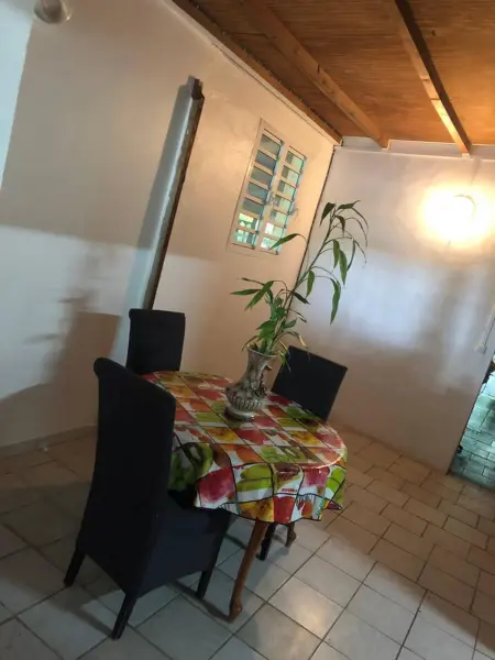 Maison charmante à Vieux Habitants avec terrasse ensoleillée - Photo 1