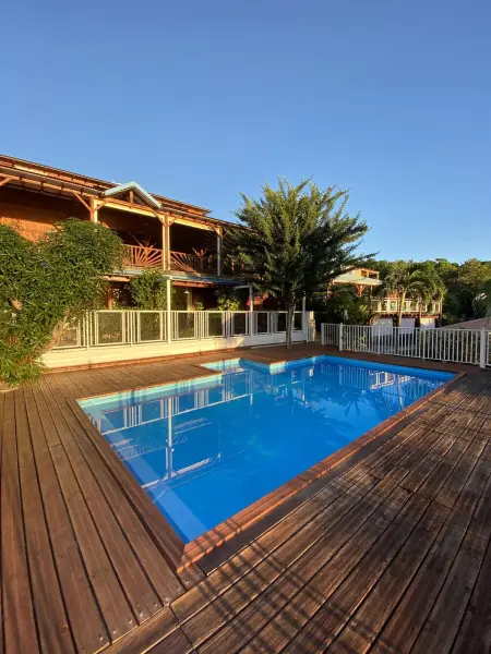 Appartement charmant à Pointe-Noire, vue mer, 51 m², piscine - Photo 2