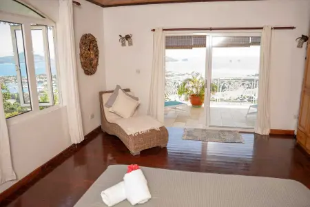 Appartement élégant aux Mamelles, 400 m², vue mer - Photo 3