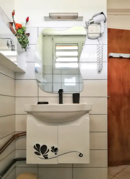 Studio charmant à Sainte-Luce, 28 m², terrasse et jardin. - Photo 14