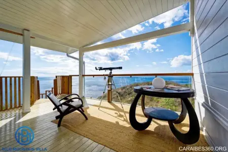 Villa élégante avec vue sur mer et montagne au Carbet - Photo 3