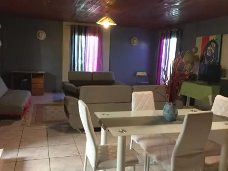 Villa chaleureuse près de Le Tampon avec piscine partagée - Photo 6