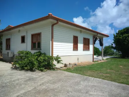 Villa confortable proche de Case-Pilote avec piscine privée - Photo 16