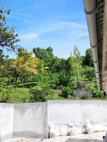 Maison en bord de mer à Saint-Claude avec jardin et vue imprenable - Photo 18