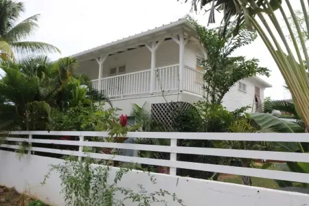 Charmant studio à La Trinité 30 m² avec jardin privé - Photo 7