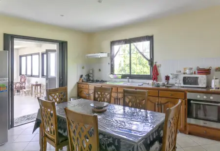 Superbe appartement à Petite Île avec vue mer et montagne. - Photo 9