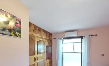 Superbe appartement à Petite Île avec vue mer et montagne. - Photo 27