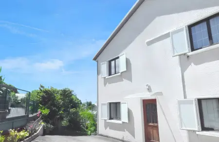 Superbe appartement à Petite Île avec vue mer et montagne. - Photo 28