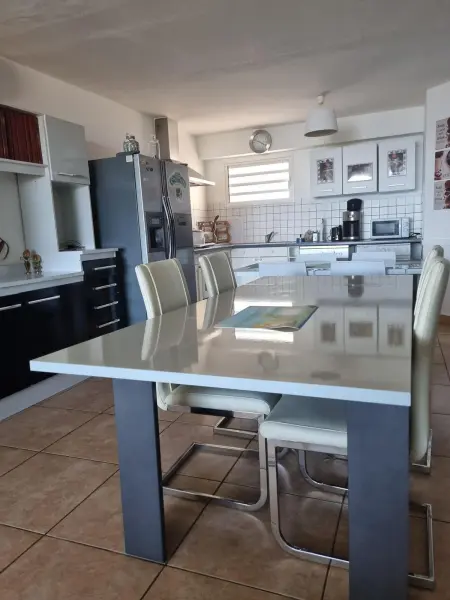 Appartement vue mer Saint-Gilles 80 m² calme et confortable - Photo 12