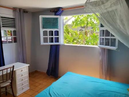 Appartement charmant à Sainte-Rose - 70m² avec terrasse - Photo 3