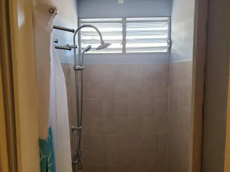 Appartement charmant à Sainte-Rose - 70m² avec terrasse - Photo 8