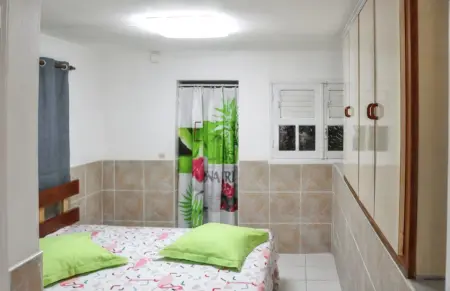 Appartement charmant au cœur du Gosier, vue sur la montagne - Photo 1