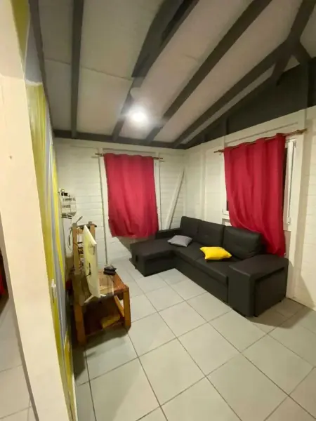 Bungalow charmant à Anse-Bertrand avec terrasse privée - Photo 8