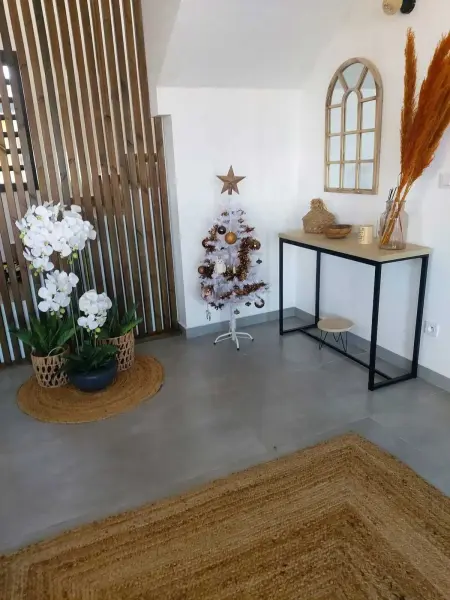 Villa élégante avec piscine privée à Saint Paul + Vue sur la mer - Photo 15