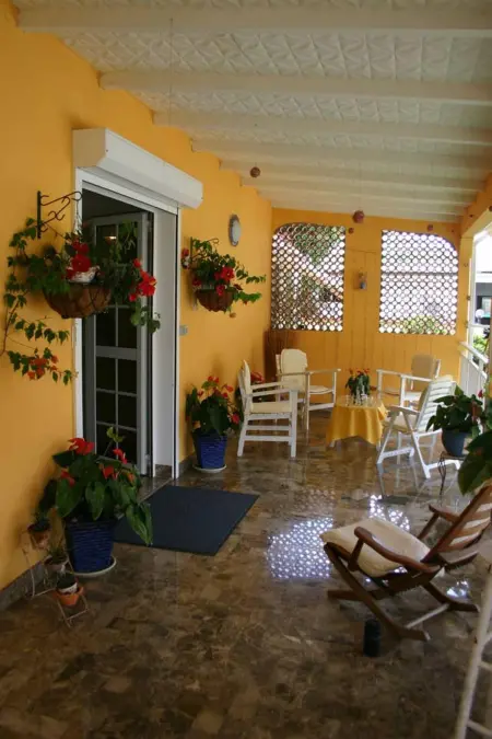 Villa élégante à Sainte-Anne avec piscine privée ouverte toute l'année - Photo 4