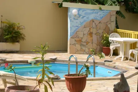 Villa élégante à Sainte-Anne avec piscine privée ouverte toute l'année - Photo 8