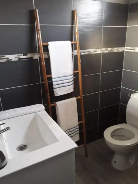 Villa charmante au Moule avec piscine, Villa 4 personnes à Le Moule - Photo 4