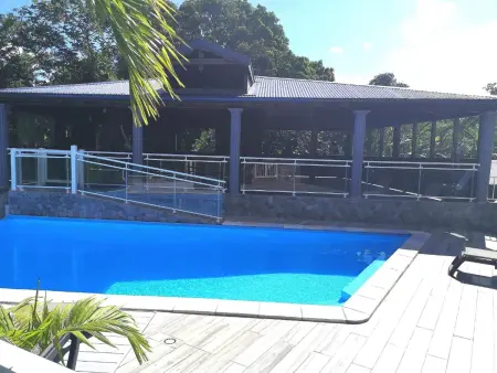 Appartement spacieux avec jardin et piscine à Lamentin, 97 m² - Photo 2