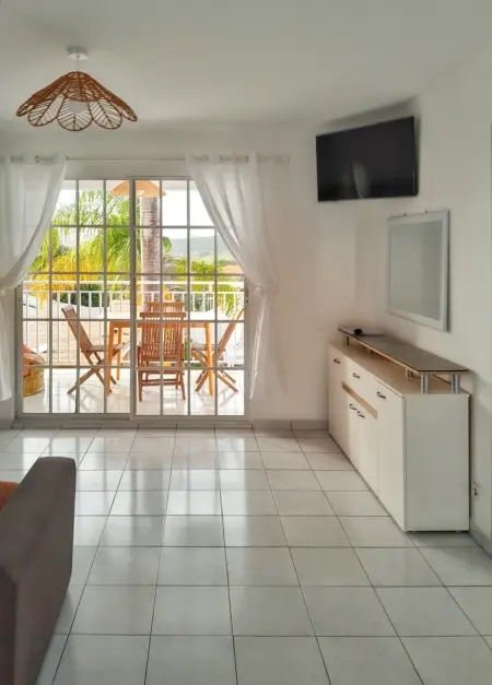 Appartement charmant à Sainte-Anne avec piscine partagée - 60 m² - Photo 14