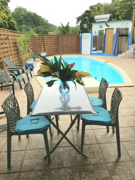 Maison cosy Les Abymes avec piscine, Maison 2 personnes à Les Abymes - Photo 3