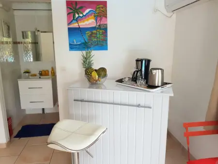 Maison cosy Les Abymes avec piscine, Maison 2 personnes à Les Abymes - Photo 10