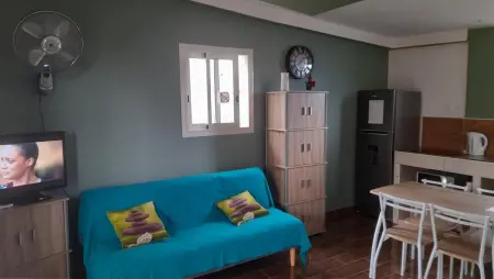 Bungalow charmant à Saint Paul avec terrasse et jardin privatif - Photo 3