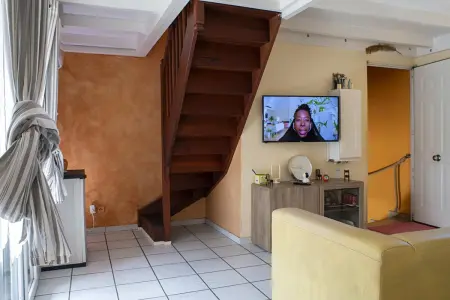 Appartement confortable en ville du Moule avec terrasse - Photo 1