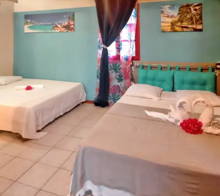 Maison charmante à Plessis Nogent avec piscine partagée - Photo 1