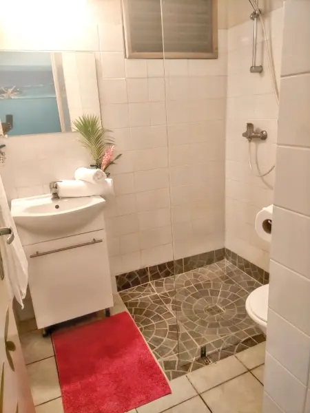 Maison charmante à Plessis Nogent avec piscine partagée - Photo 2