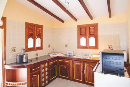 Appartement spacieux à Morne-à-l'Eau de 90 m² avec jardin privé - Photo 2
