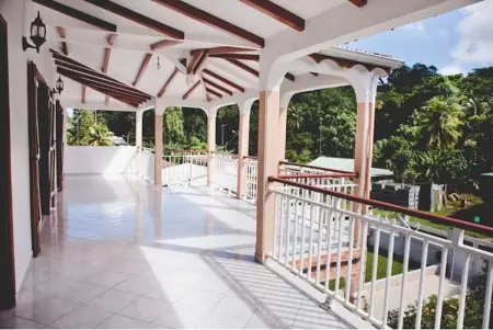 Appartement spacieux à Morne-à-l'Eau de 90 m² avec jardin privé - Photo 4