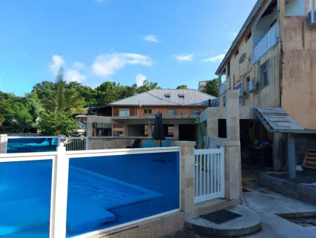 Appartement charmant à Le Gosier - 53 m² - Piscine partagée - Photo 6