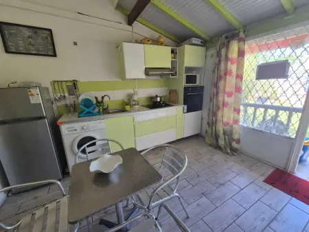 Appartement charmant à Le Gosier - 53 m² - Piscine partagée - Photo 12