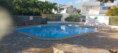 Appartement charmant à Le Gosier - 53 m² - Piscine partagée - Photo 27