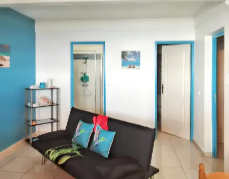 Appartement élégant à Bouillante avec vue sur la mer – 50 m² - Photo 3