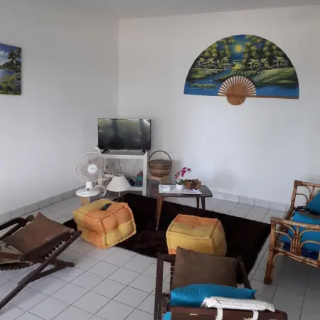 Appartement confortable avec vue sur la mer - 88 m² à Le Moule - Photo 1