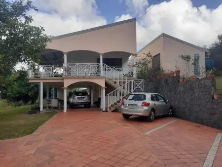 Appartement confortable à Ducos avec terrasse - 107 m² - parking. - Photo 1