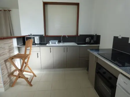 Appartement confortable aux Trois Îlets - 85 m² - Vue montagne - Photo 3