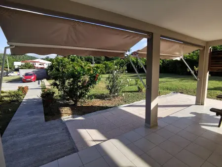 Appartement confortable aux Trois Îlets - 85 m² - Vue montagne - Photo 12