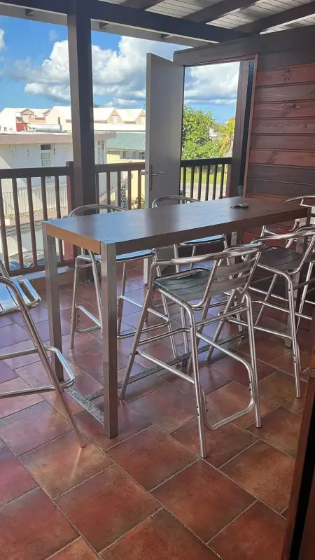 Appartement moderne au Moule avec terrasse et jardin - Photo 16