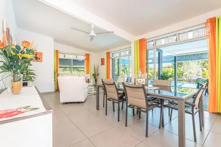 Villa de rêve avec piscine privée à Baie-Mahault - Photo 4