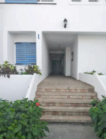 Appartement lumineux à Marina Smir, vue mer et piscine partagée - Photo 3