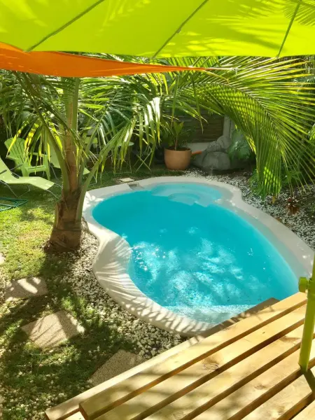 Maison charmante à Saint-Joseph avec piscine privée - Photo 1