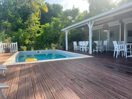 Villa spacieuse avec piscine au Gosier - Vue sur mer - Photo 1