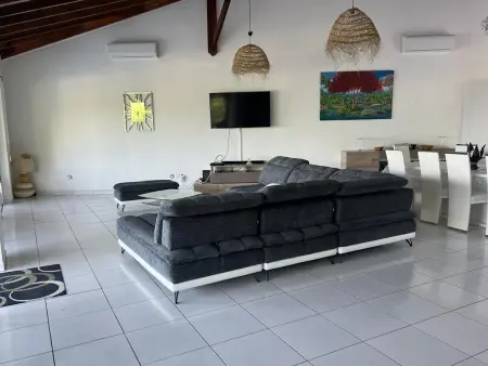 Villa spacieuse avec piscine au Gosier - Vue sur mer - Photo 26
