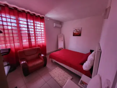 Villa spacieuse avec piscine au Gosier - Vue sur mer - Photo 34