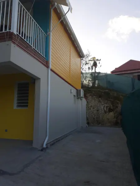 Maison charmante à Morne-à-l'Eau avec jardin clôturé - Photo 16