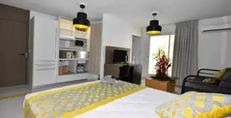 Charmant studio à Saint François 25 m² avec piscine - Photo 2