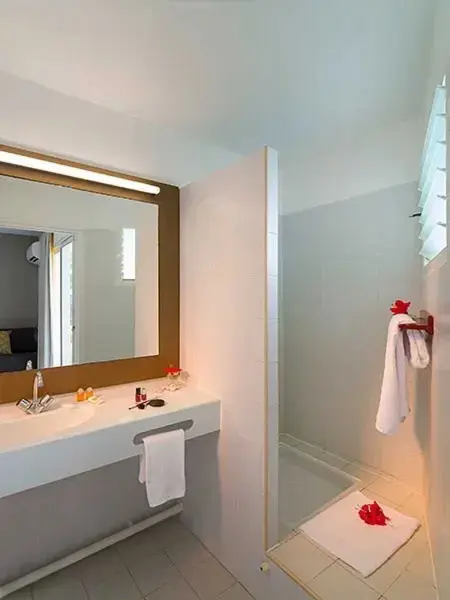 Charmant studio à Saint François 25 m² avec piscine - Photo 7