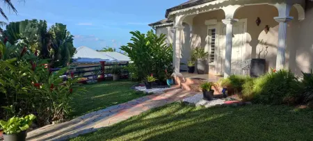 Maison spacieuse avec jacuzzi et vue sur la mer à Sainte-Rose - Photo 21